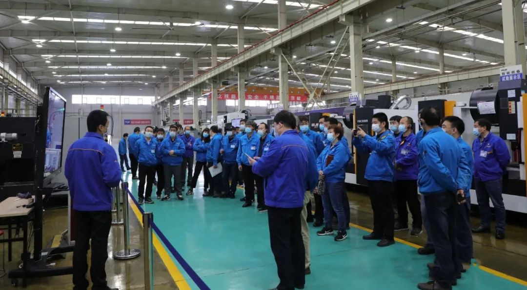 學(xué)比趕超 奮勇爭先丨秦川機(jī)床本部到寶雞機(jī)床開展交流學(xué)習(xí)