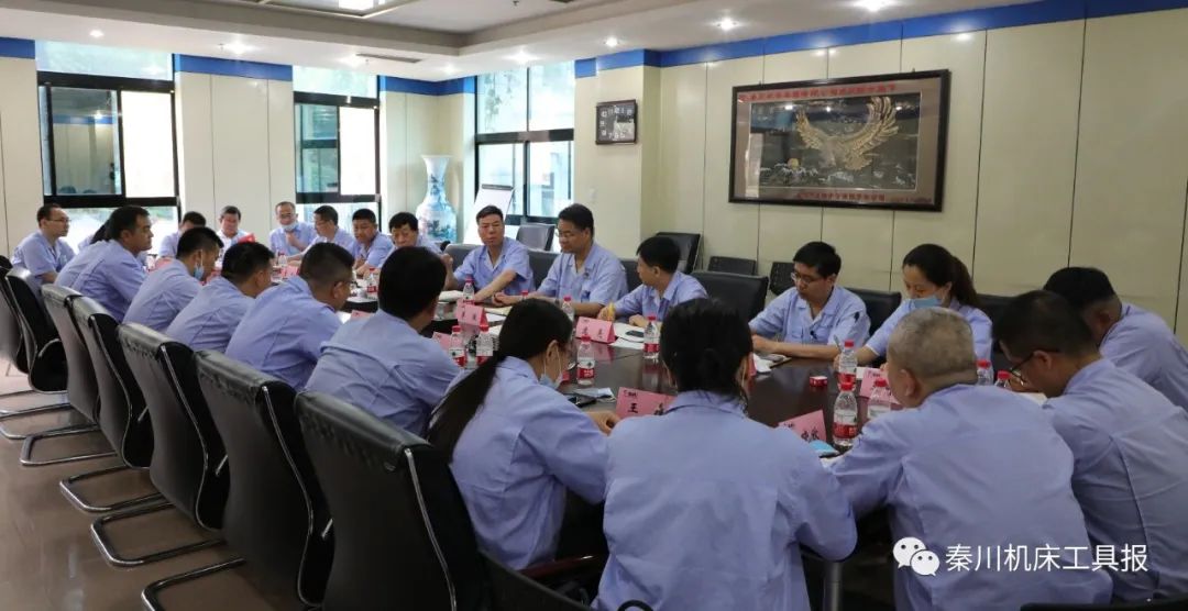 嚴(yán)鑒鉑：發(fā)揚“蒙古馬精神”，沖在前、拼在前、干在前！