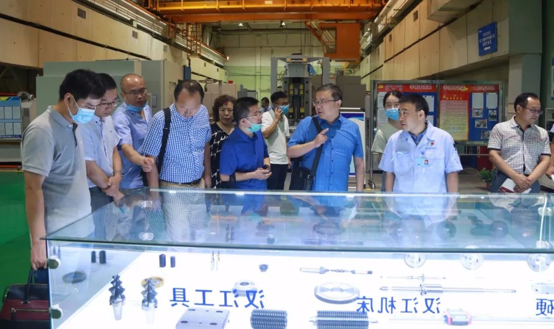 省委黨校調(diào)研組一行到秦川集團(tuán)開展專題調(diào)研