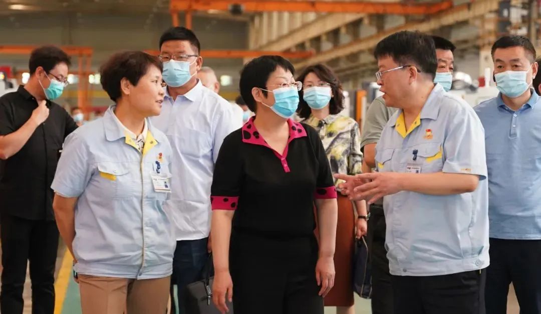寶雞市政協(xié)主席劉榮賢專題調(diào)研寶雞機床、秦川格蘭德